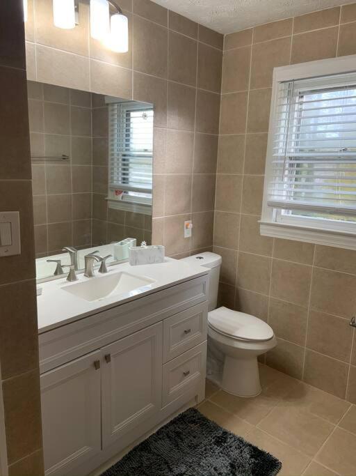 Renovated 3Bedroom 2.5Bath 2 Story House W/ Garage Lawrenceville Exterior photo